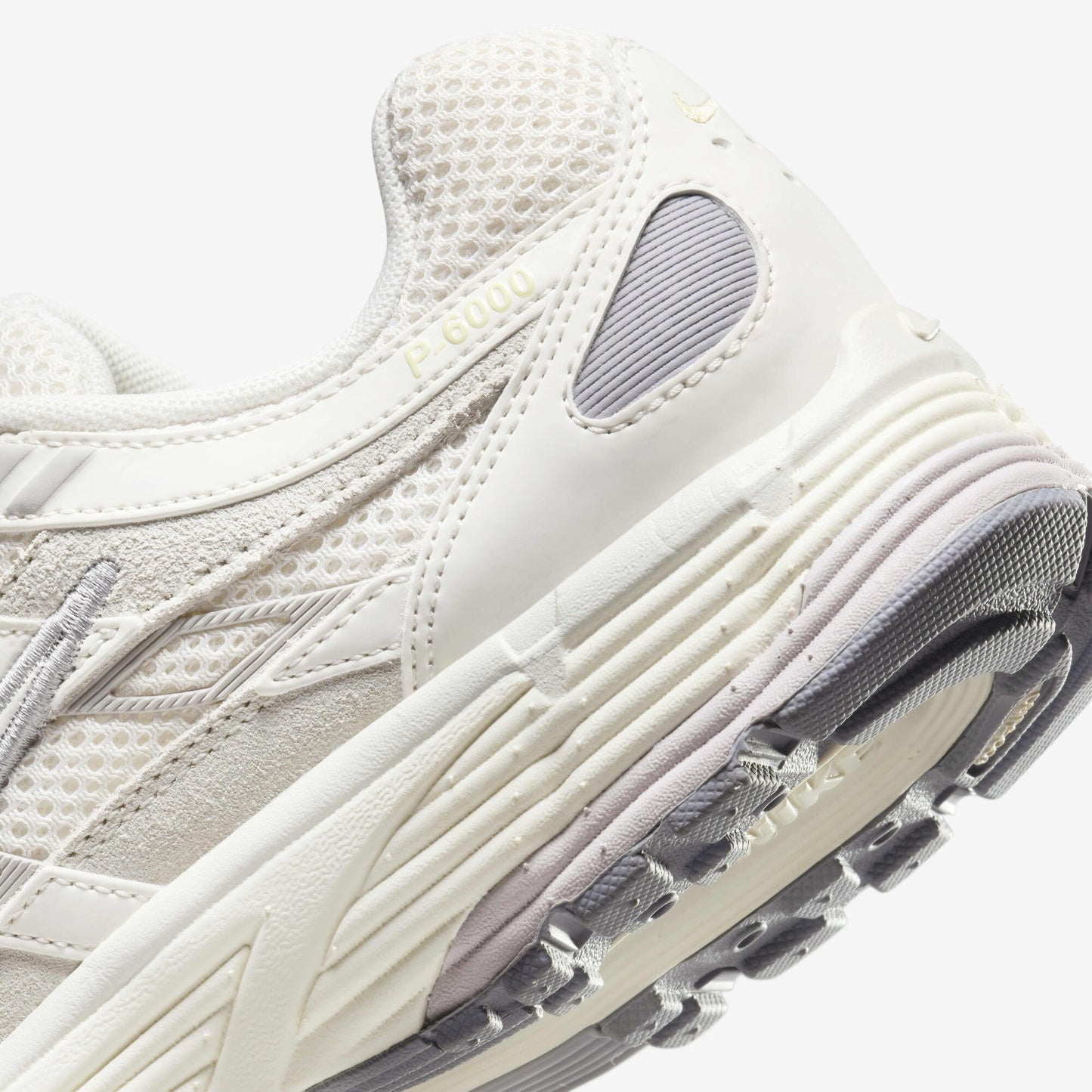 Nike P-6000 Premium