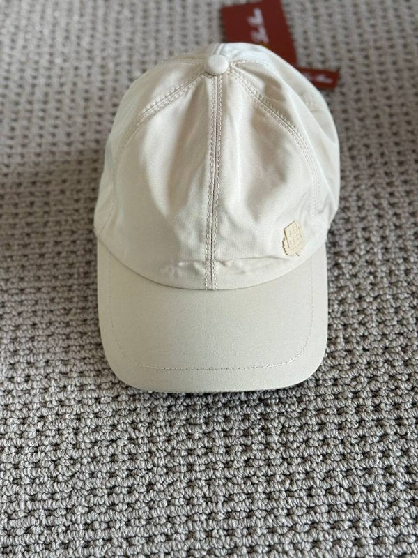 Premium Loro Cap