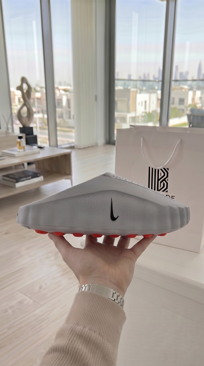 Nike mind 001