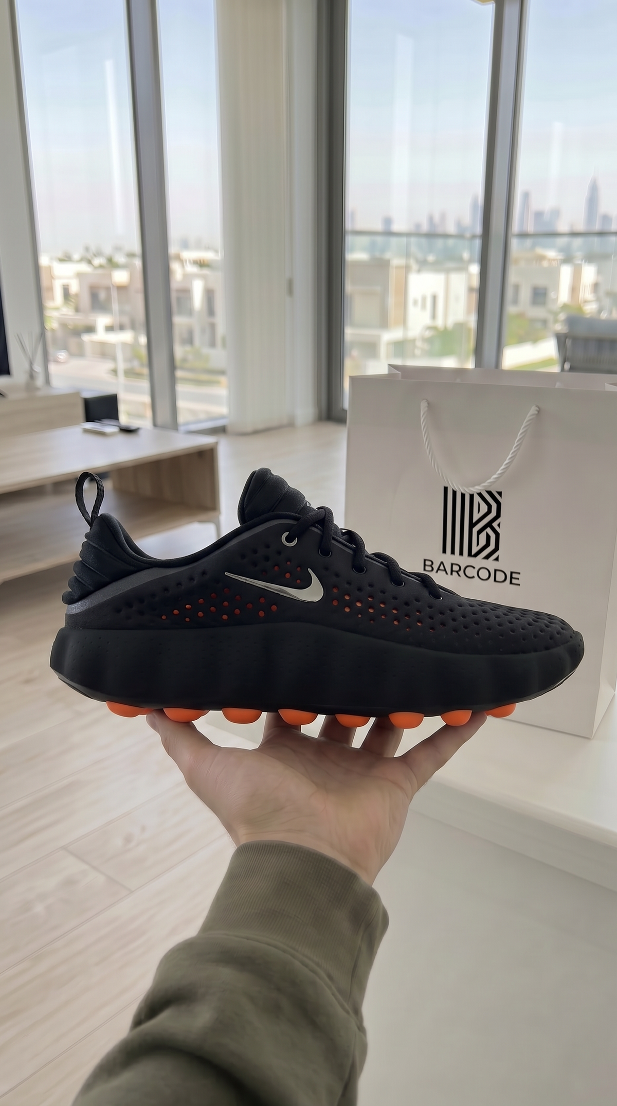 Nike Mind 002 Black Hyper Crimson