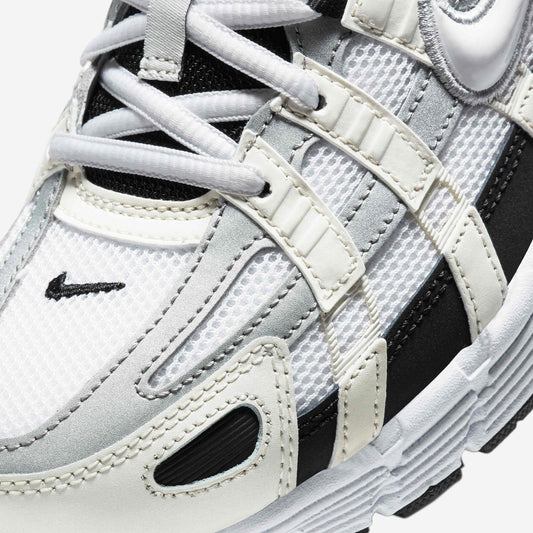 Nike P-6000 Premium Sail/Wolf Grey/Metallic Silver/White