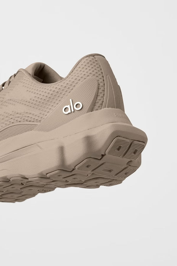 ALO Runner Gravel