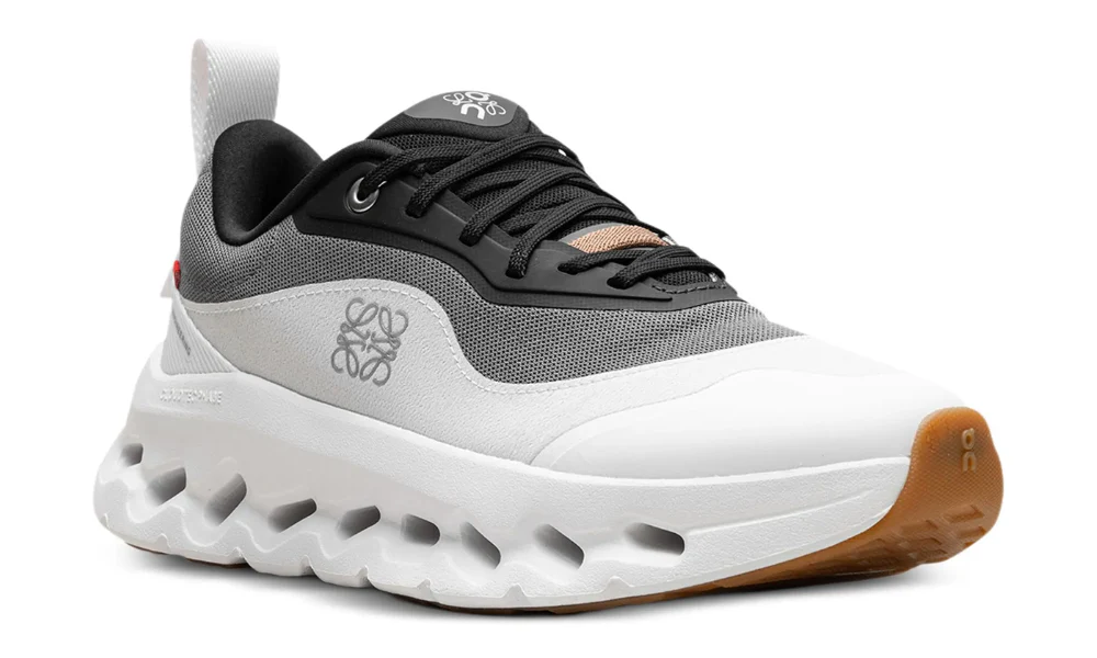 On Running x Loewe Cloudtilt 2 "Black/White"