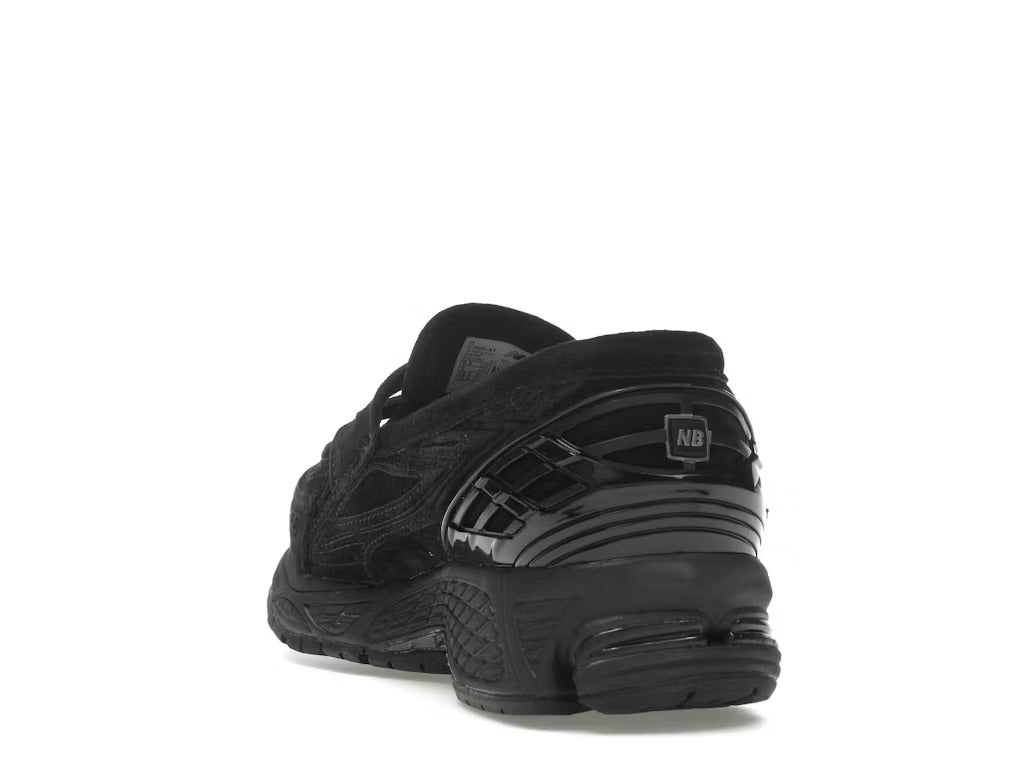 New Balance 1906L Black Suede